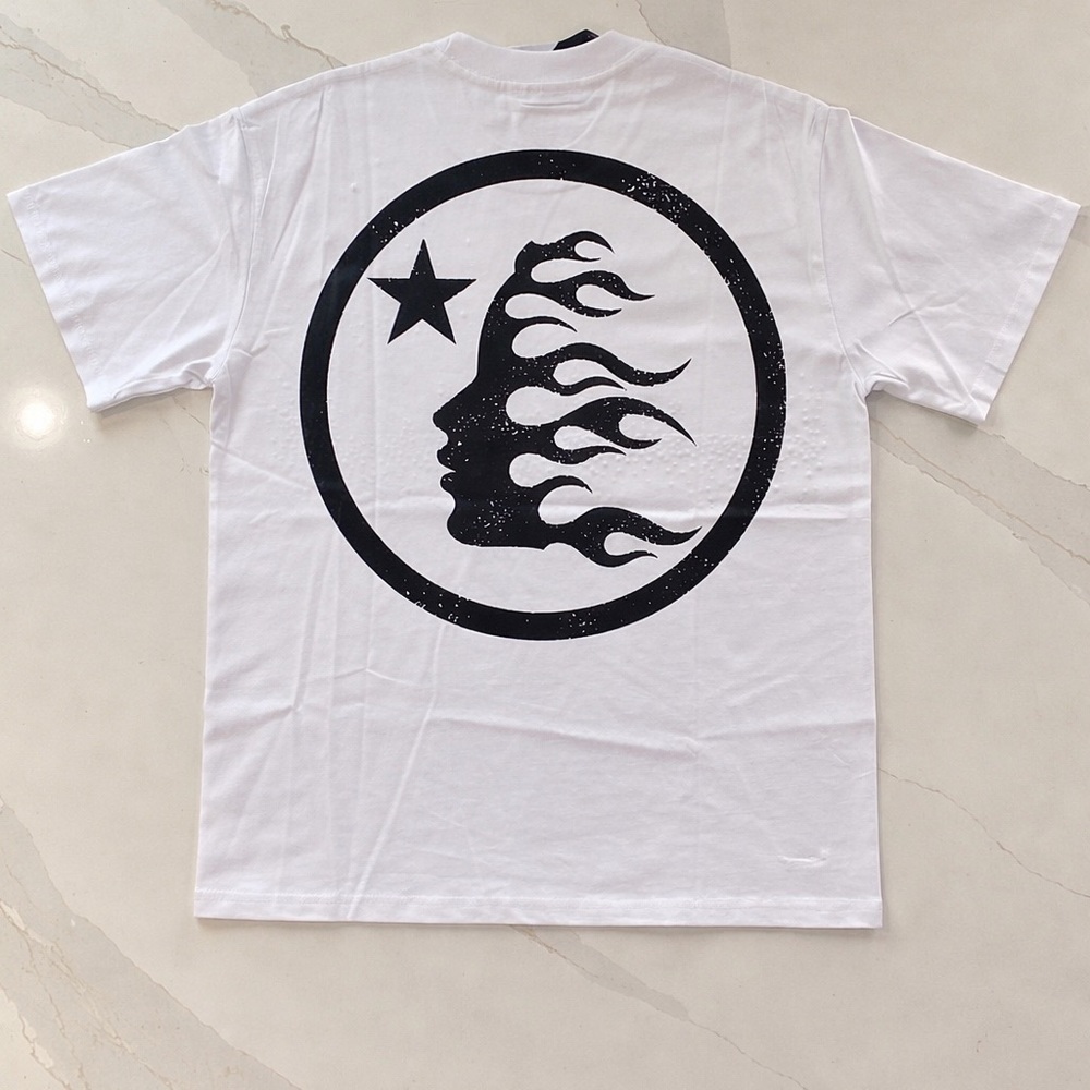 Hellstar White Graphic Tee NWT - image 2